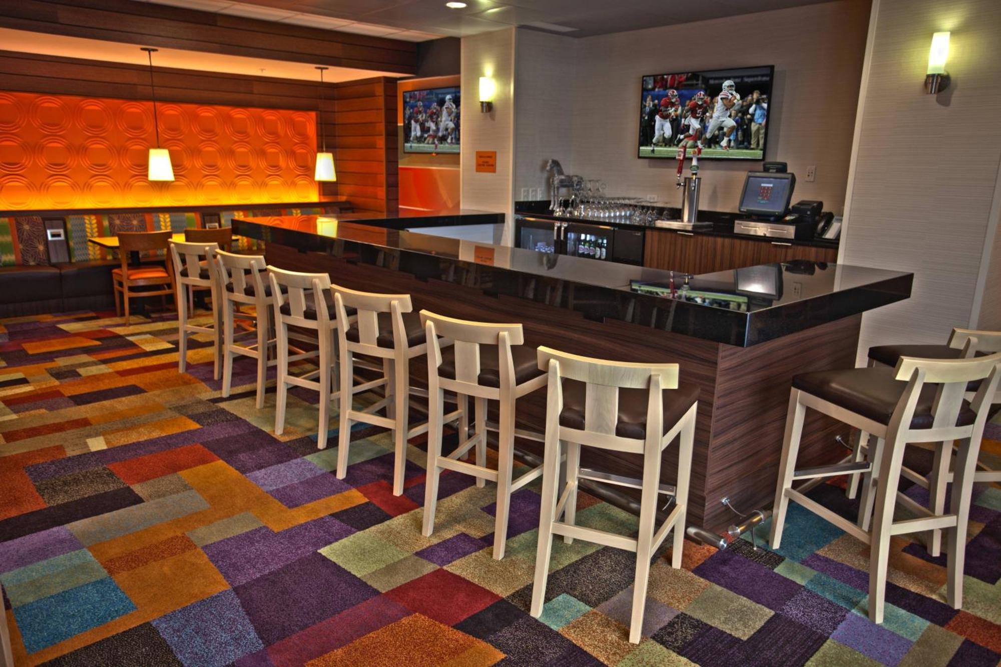 Fairfield Inn & Suites By Marriott Columbus Airport Экстерьер фото